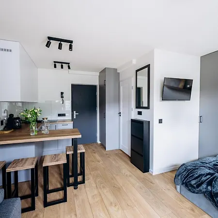 Native Helclow 23 Apartment *